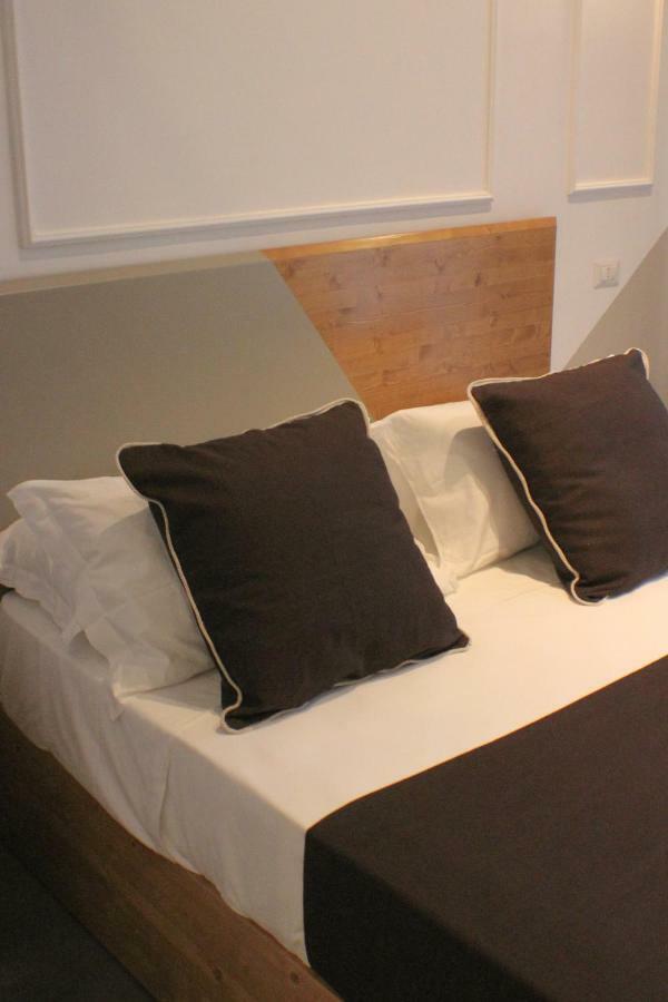 Be Italian Flat Piazza Bovio 22 Hotel Napoli Ngoại thất bức ảnh