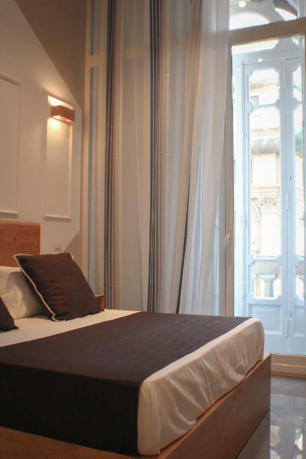 Be Italian Flat Piazza Bovio 22 Hotel Napoli Ngoại thất bức ảnh