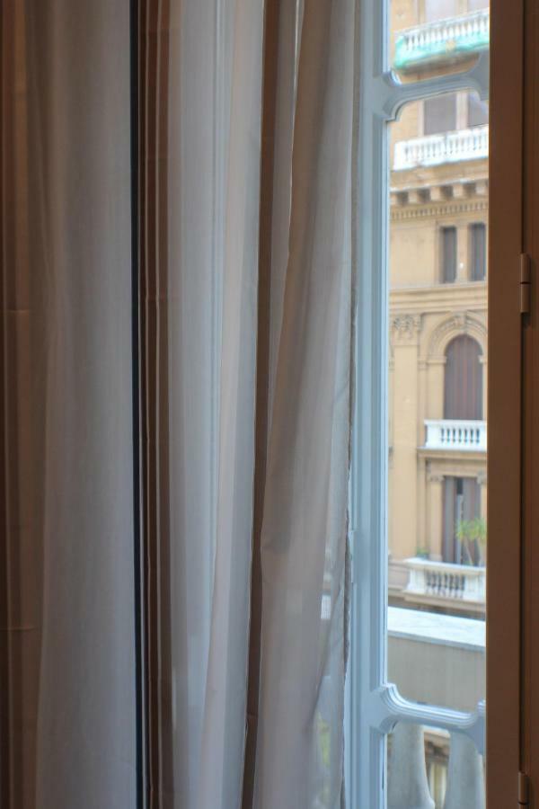 Be Italian Flat Piazza Bovio 22 Hotel Napoli Ngoại thất bức ảnh