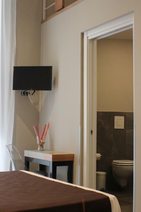 Be Italian Flat Piazza Bovio 22 Hotel Napoli Ngoại thất bức ảnh