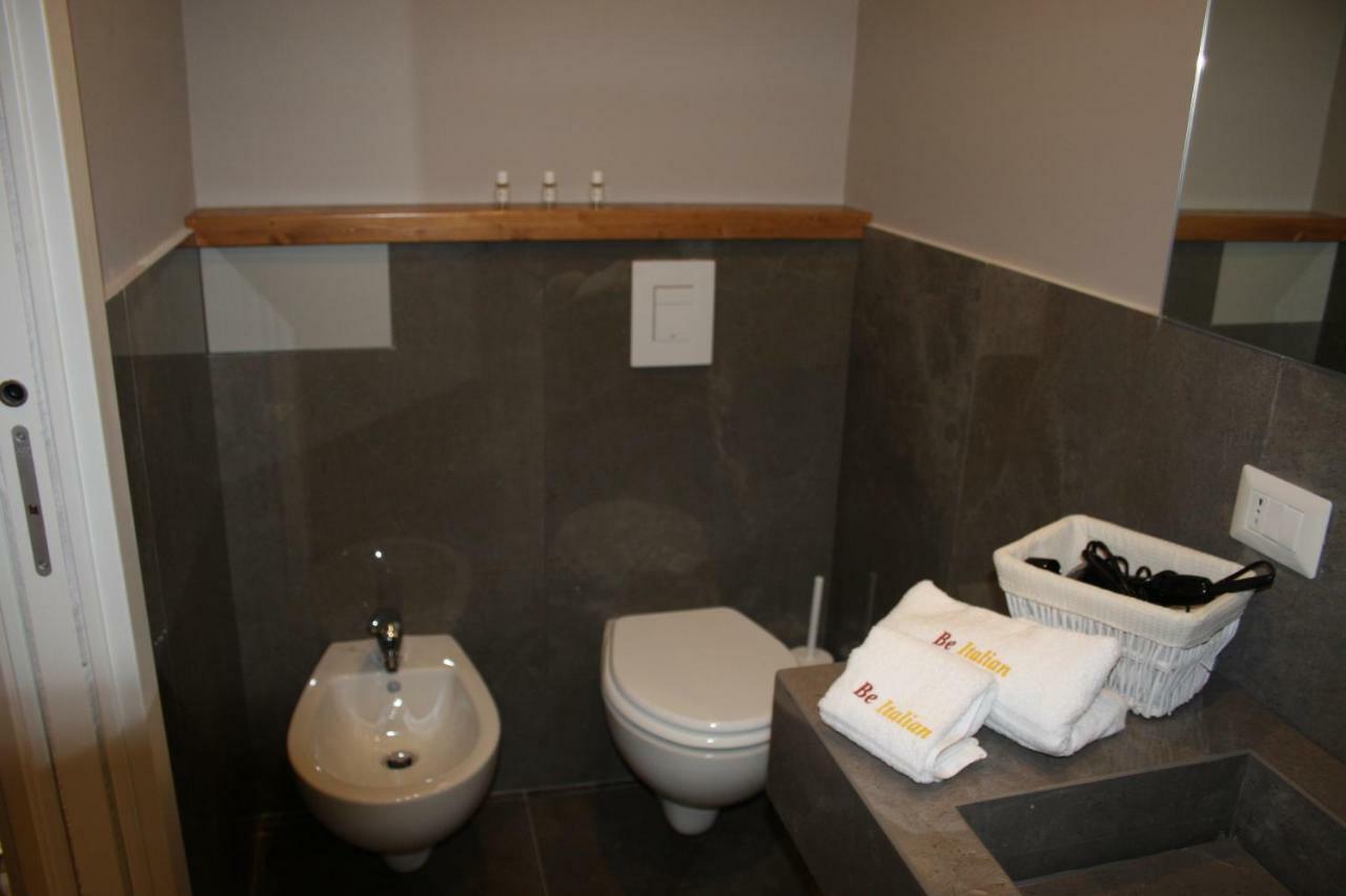 Be Italian Flat Piazza Bovio 22 Hotel Napoli Ngoại thất bức ảnh
